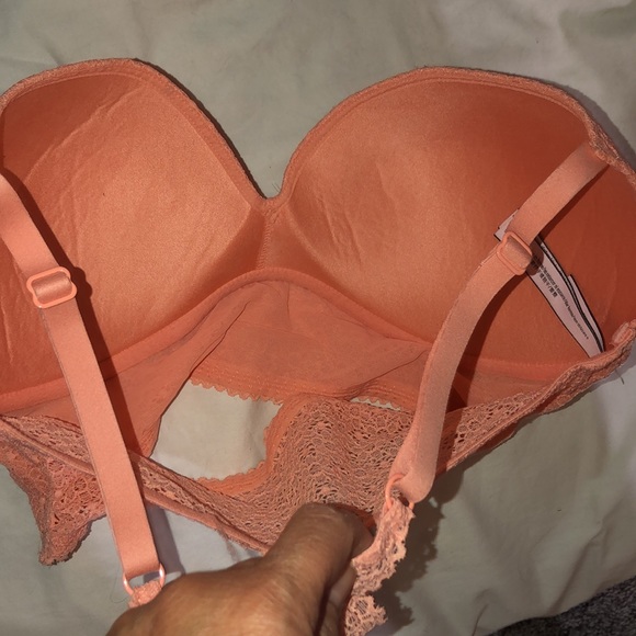 Victoria’s Secret no underwire bra - Picture 7 of 9